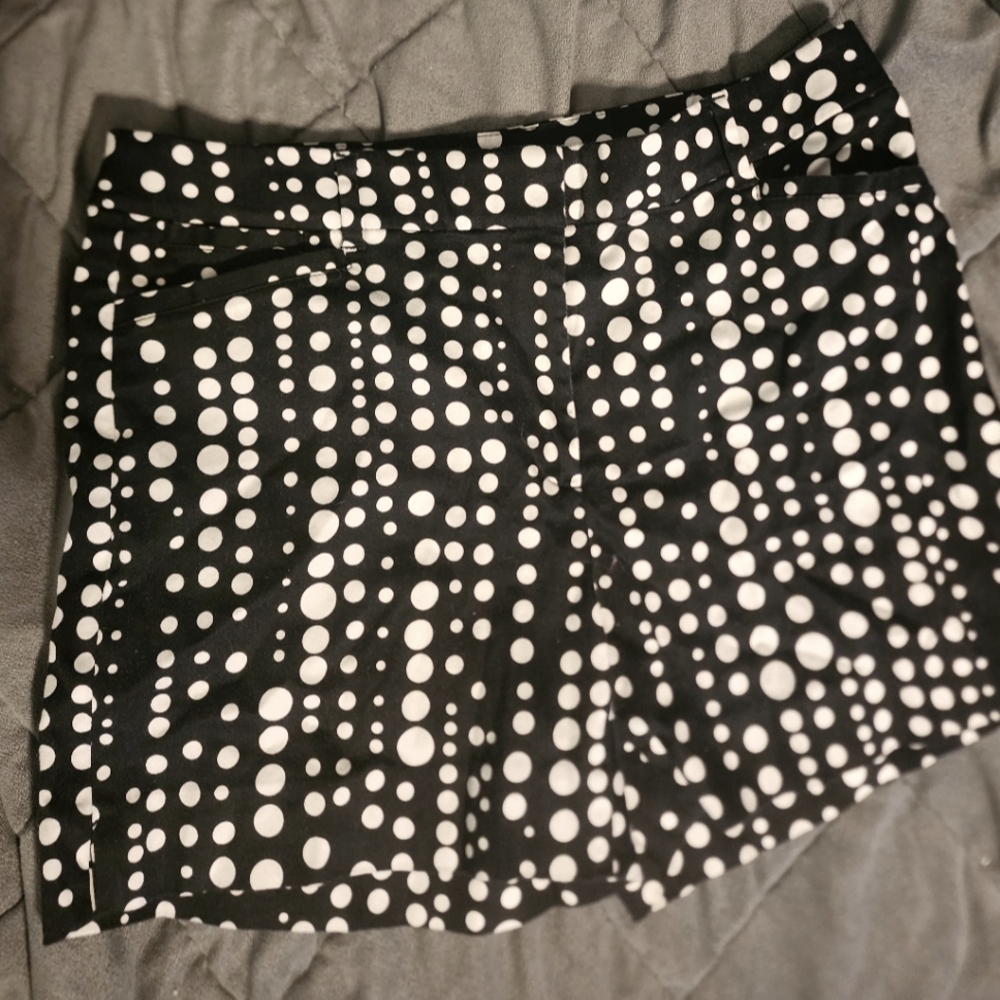 White House Black Market Dress Shirts Size 4